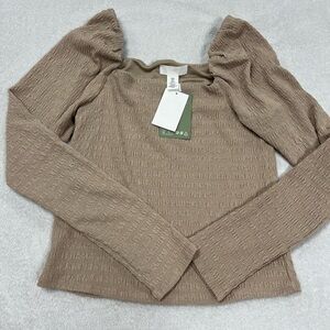 h and m size small top